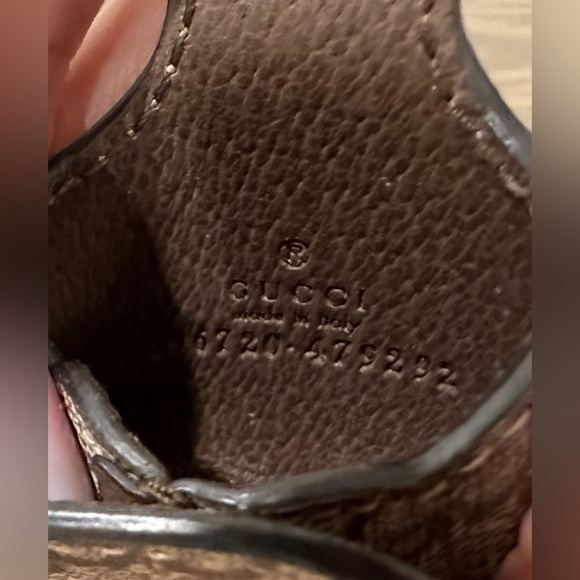 EUC GUCCI OPHIDIA GG APPLE AIRPODS CASE. AUTHENTIC - Picture 15 of 15